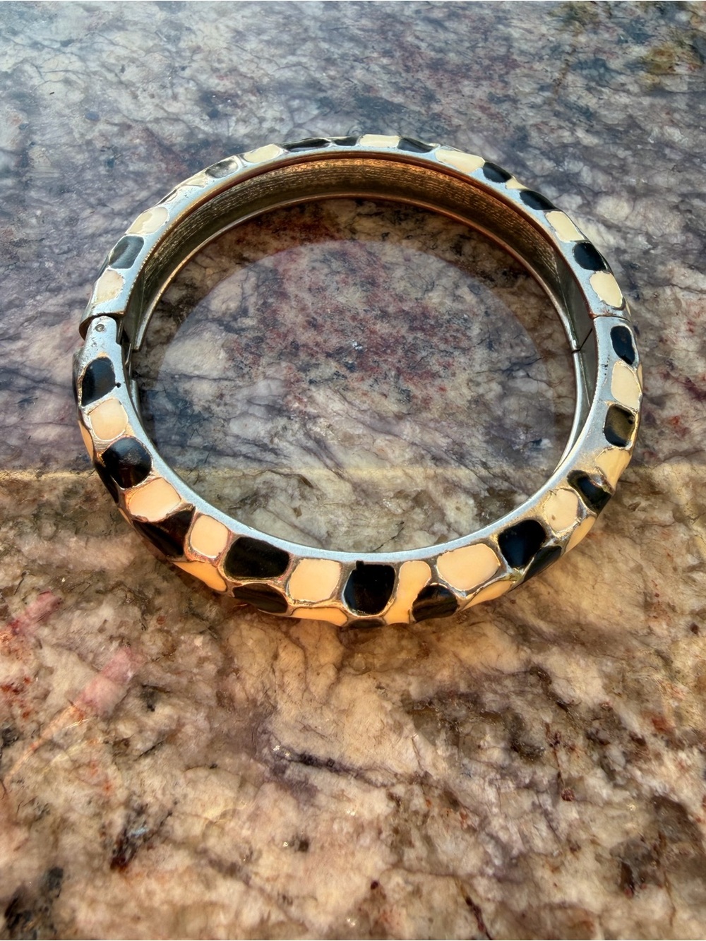 Vintage Black & Cream Metal Hinged Bangle Bracelet